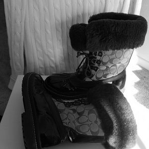 Coach Snow/Fashion Boots